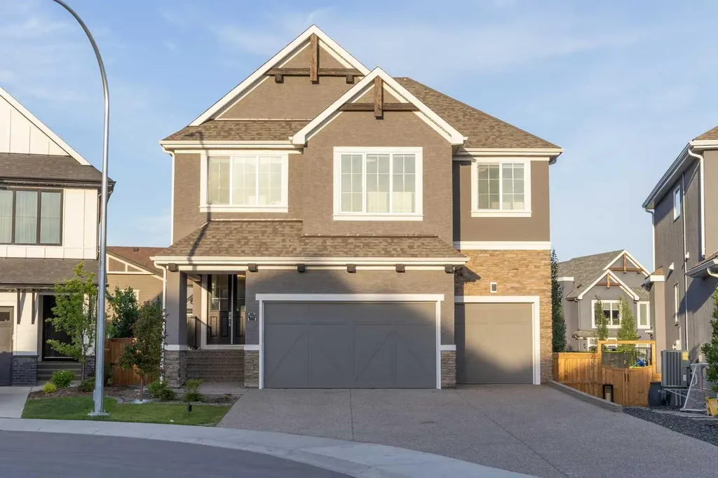 351 Marina Landing SE Calgary AB T3M 3J6