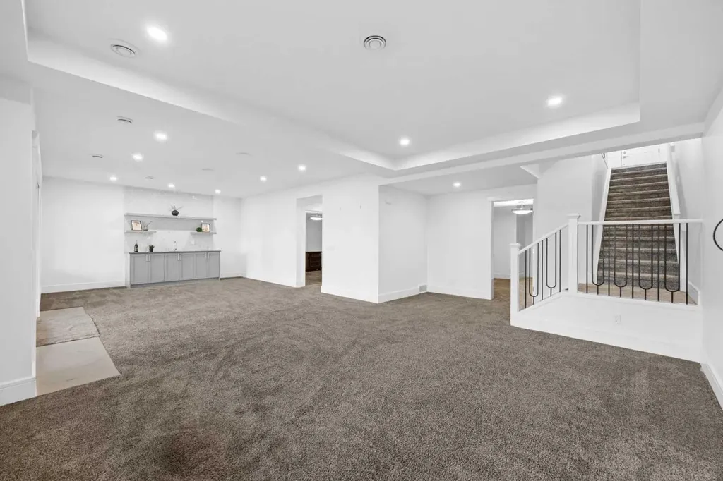 351 Marina Landing SE Calgary AB T3M 3J6