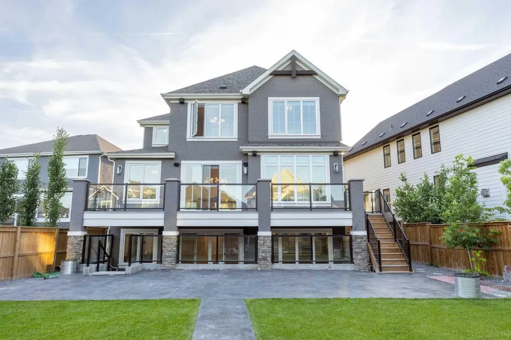 351 Marina Landing SE Calgary AB T3M 3J6