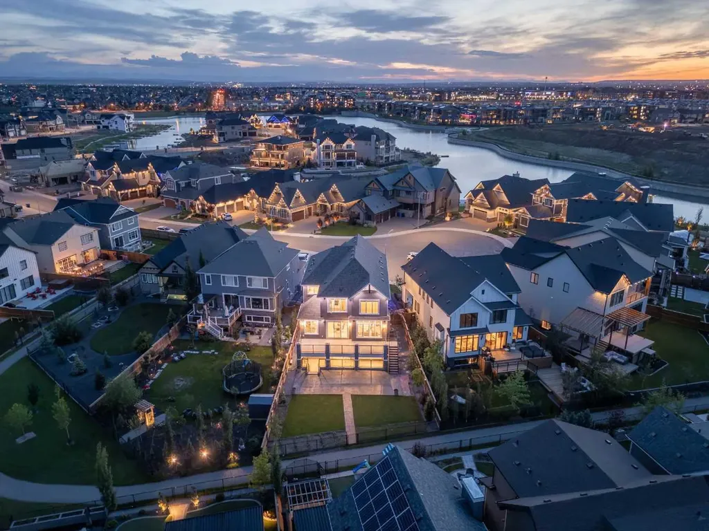 351 Marina Landing SE Calgary AB T3M 3J6