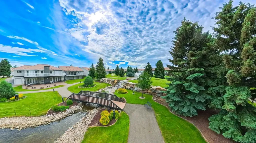 60 Sandstone Place Medicine Hat AB T1B 4R9