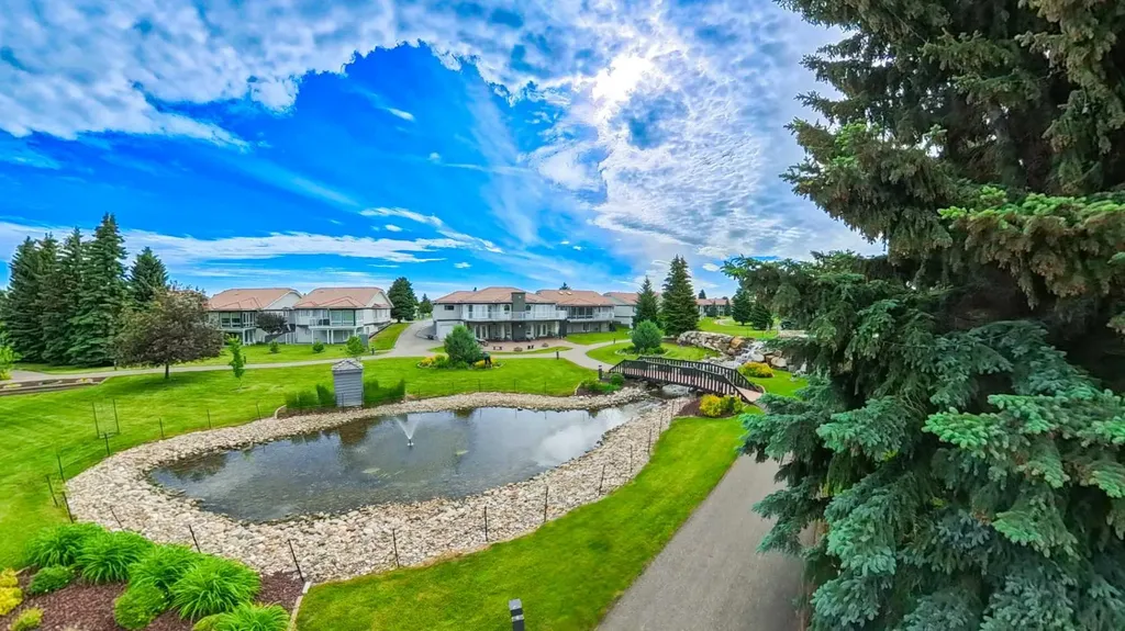 60 Sandstone Place Medicine Hat AB T1B 4R9
