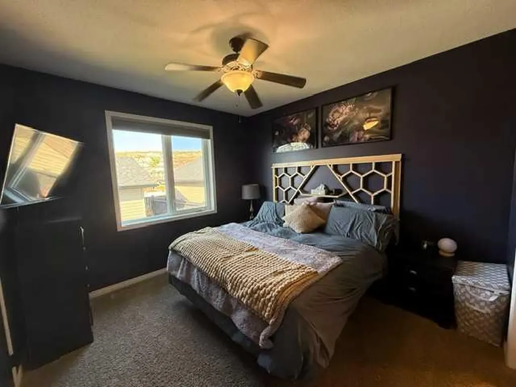 148 10 Avenue SE Drumheller AB T0J 0Y6