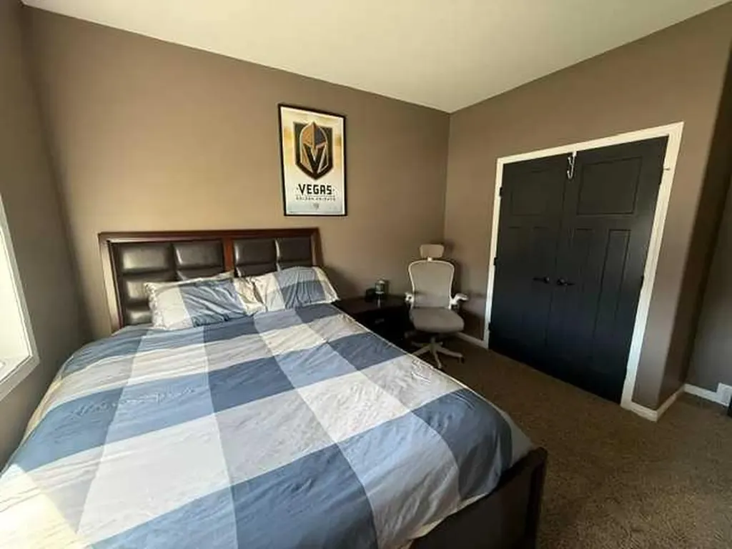148 10 Avenue SE Drumheller AB T0J 0Y6