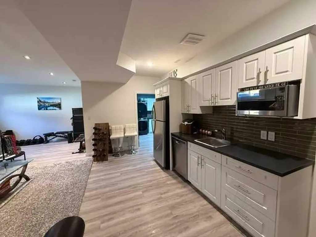 148 10 Avenue SE Drumheller AB T0J 0Y6
