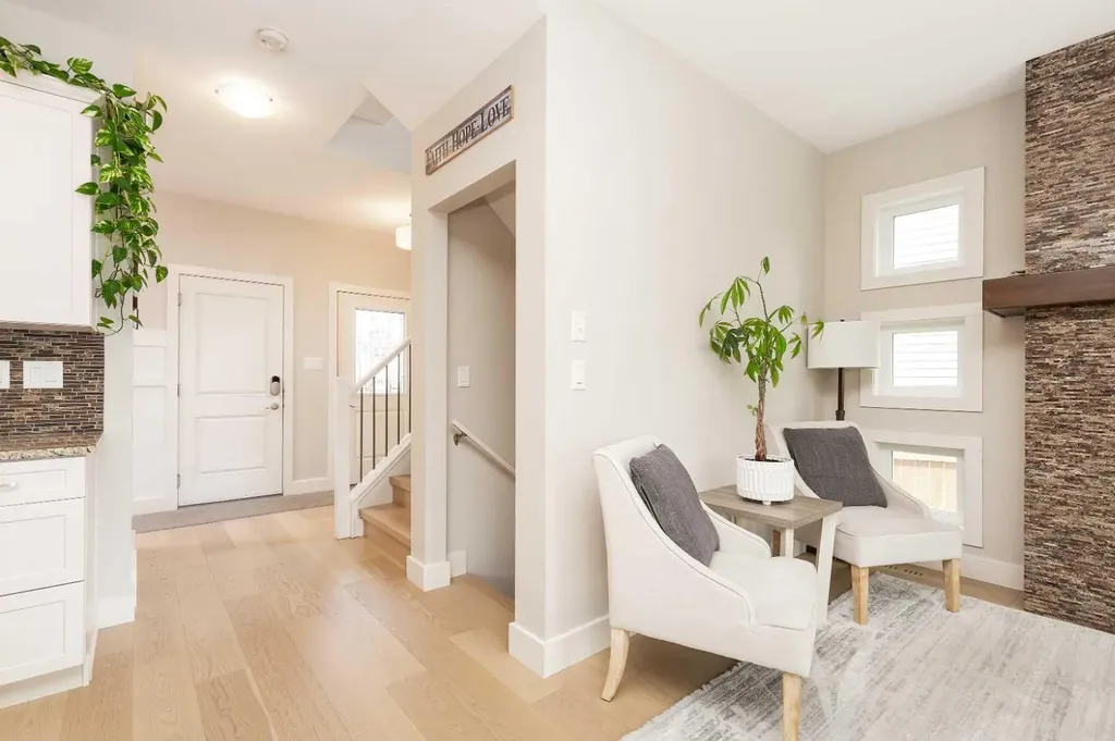 206 Twinriver Road W Lethbridge AB T1J 5B9