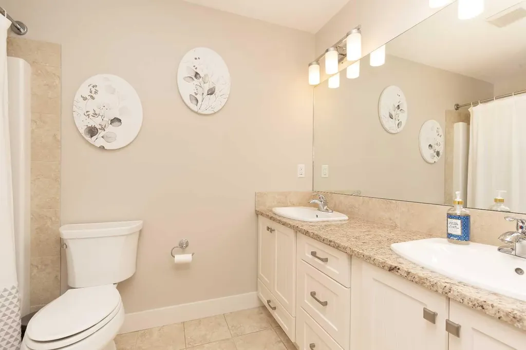 206 Twinriver Road W Lethbridge AB T1J 5B9