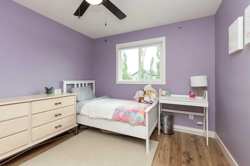206 Twinriver Road W Lethbridge AB T1J 5B9