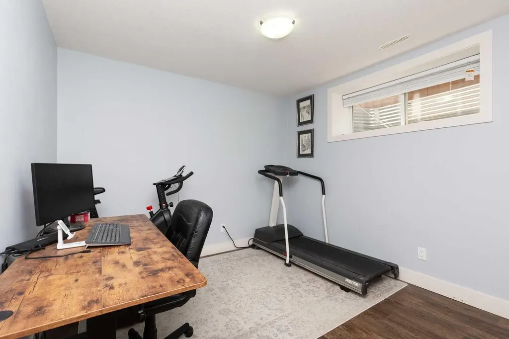 206 Twinriver Road W Lethbridge AB T1J 5B9