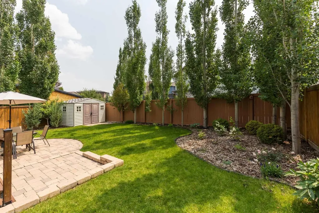 206 Twinriver Road W Lethbridge AB T1J 5B9