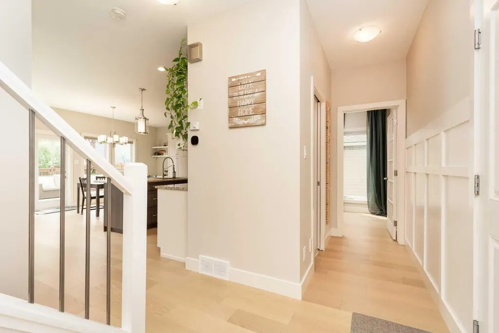 206 Twinriver Road W Lethbridge AB T1J 5B9