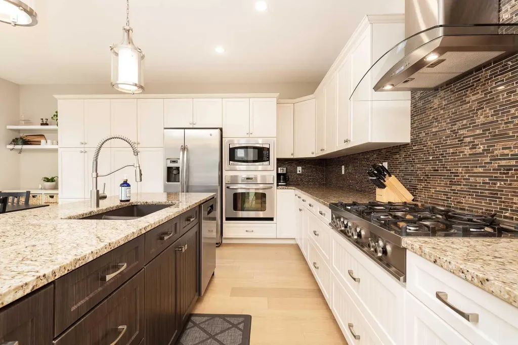 206 Twinriver Road W Lethbridge AB T1J 5B9