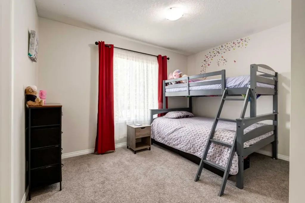 55 Copperfield Court SE Calgary AB T2Z 4Z3