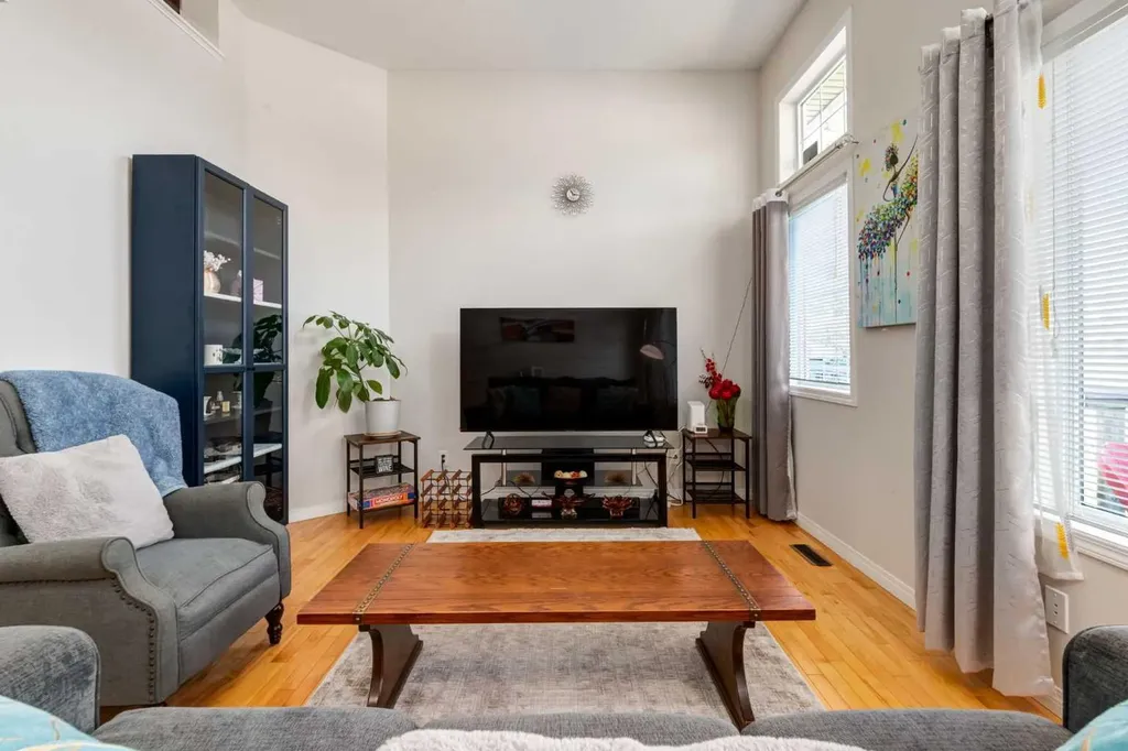 55 Copperfield Court SE Calgary AB T2Z 4Z3