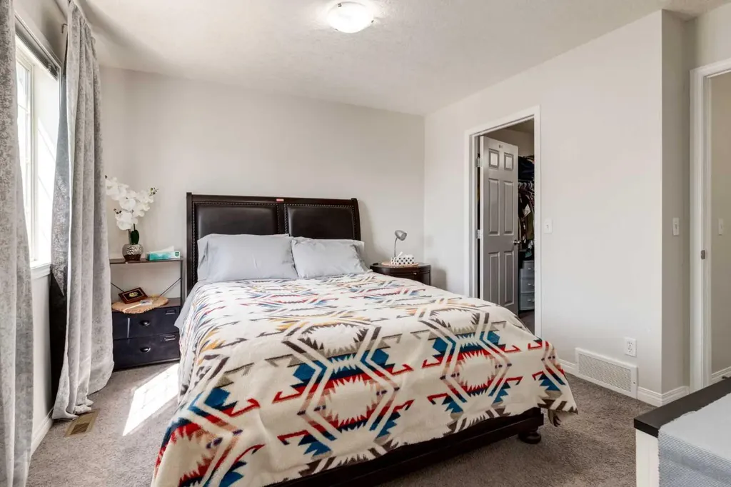 55 Copperfield Court SE Calgary AB T2Z 4Z3