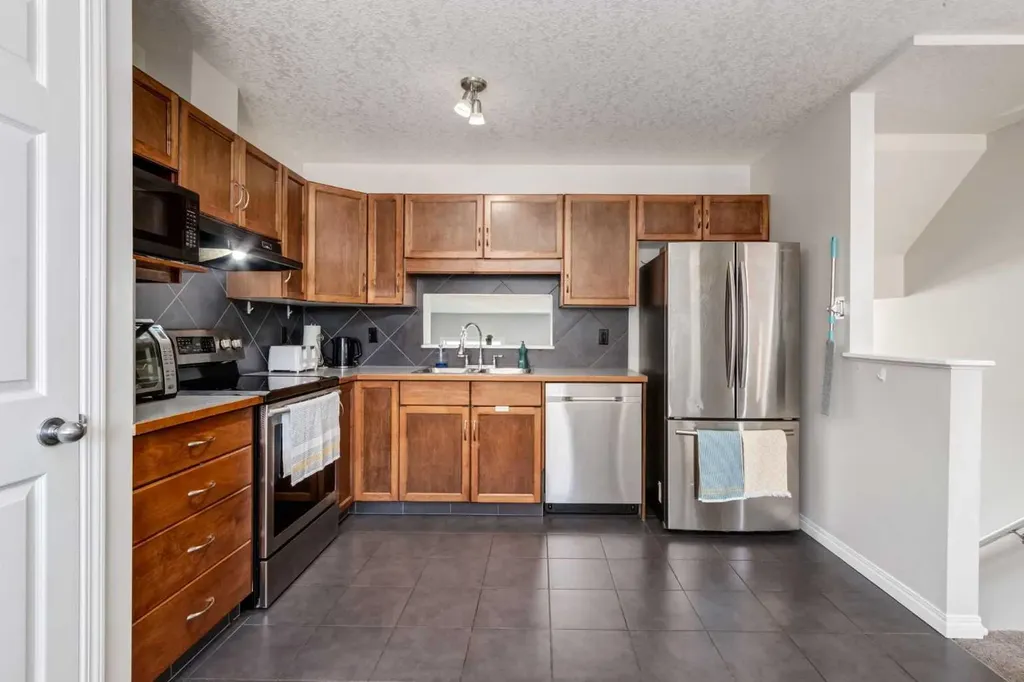 55 Copperfield Court SE Calgary AB T2Z 4Z3