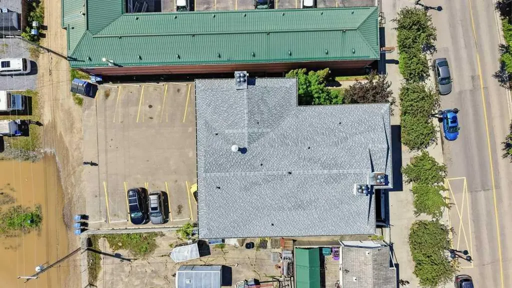 4415 Lakeshore Drive Sylvan Lake AB T4S 1C7