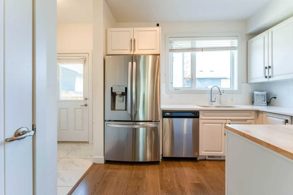 314 Redstone Boulevard NE Calgary AB T3N 1K3