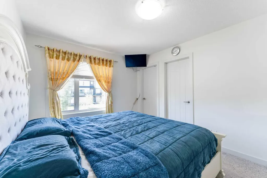 314 Redstone Boulevard NE Calgary AB T3N 1K3