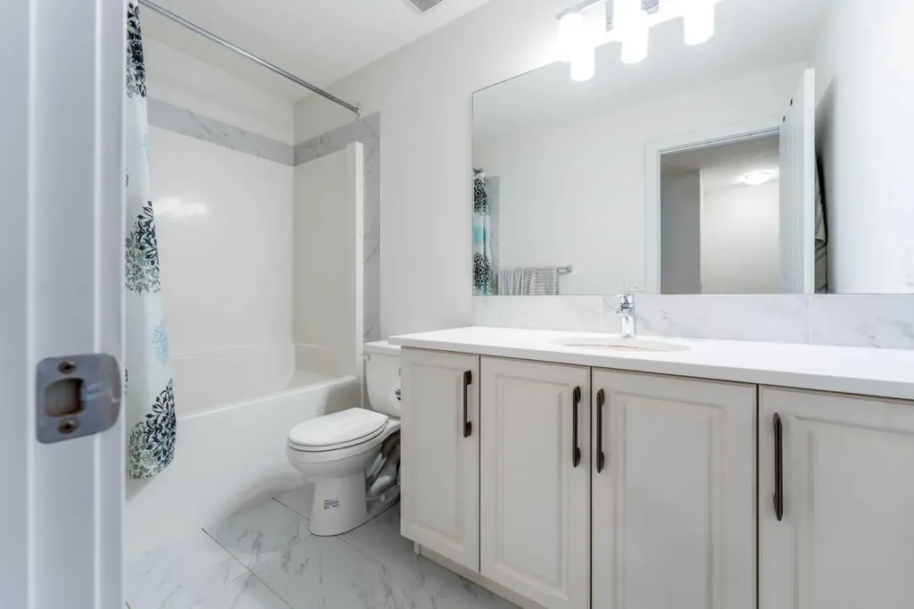 314 Redstone Boulevard NE Calgary AB T3N 1K3