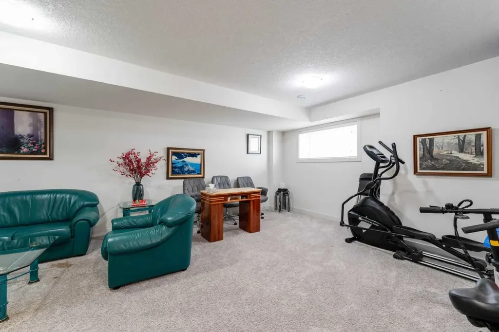314 Redstone Boulevard NE Calgary AB T3N 1K3