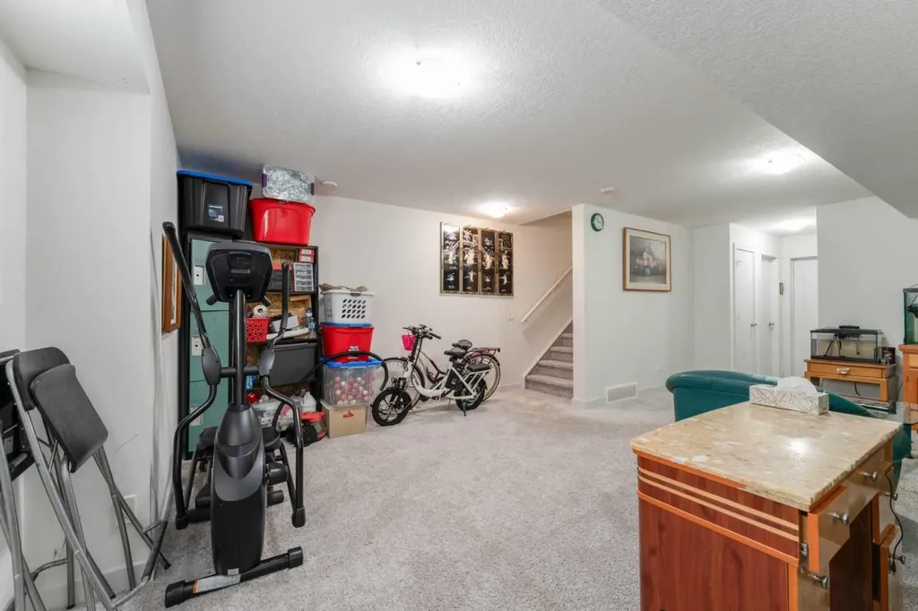 314 Redstone Boulevard NE Calgary AB T3N 1K3