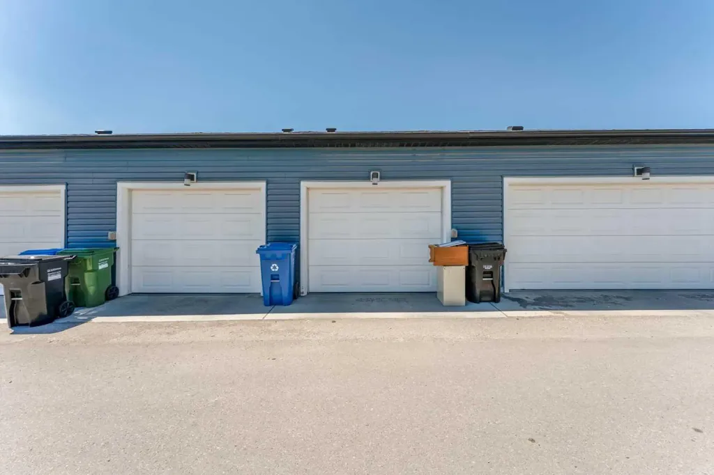 314 Redstone Boulevard NE Calgary AB T3N 1K3