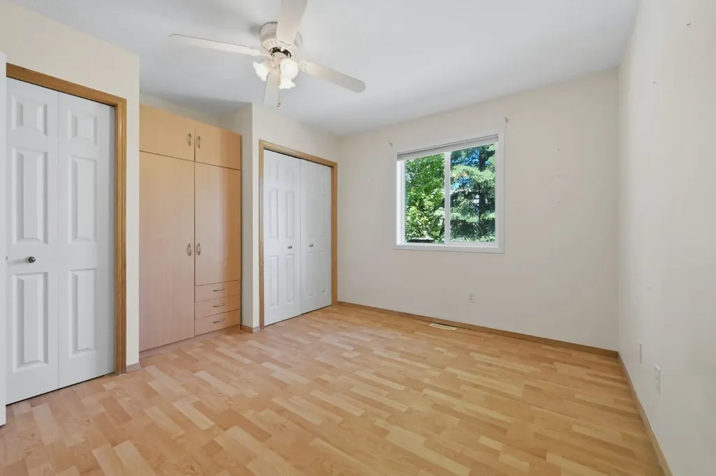 112 Dovista Court SE Calgary AB T2B3P4