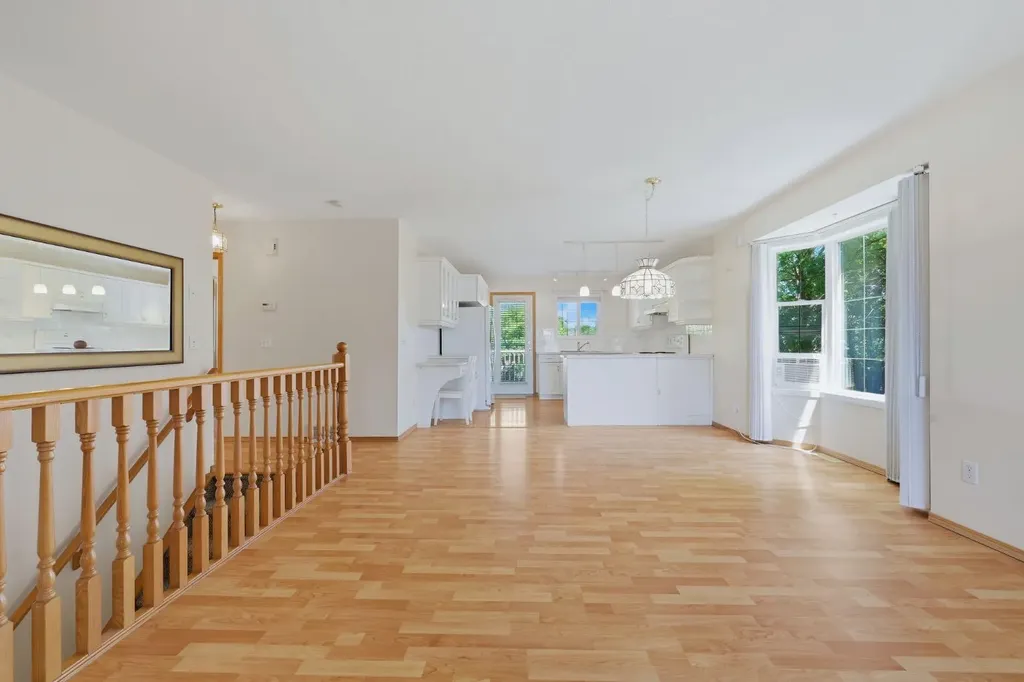112 Dovista Court SE Calgary AB T2B3P4