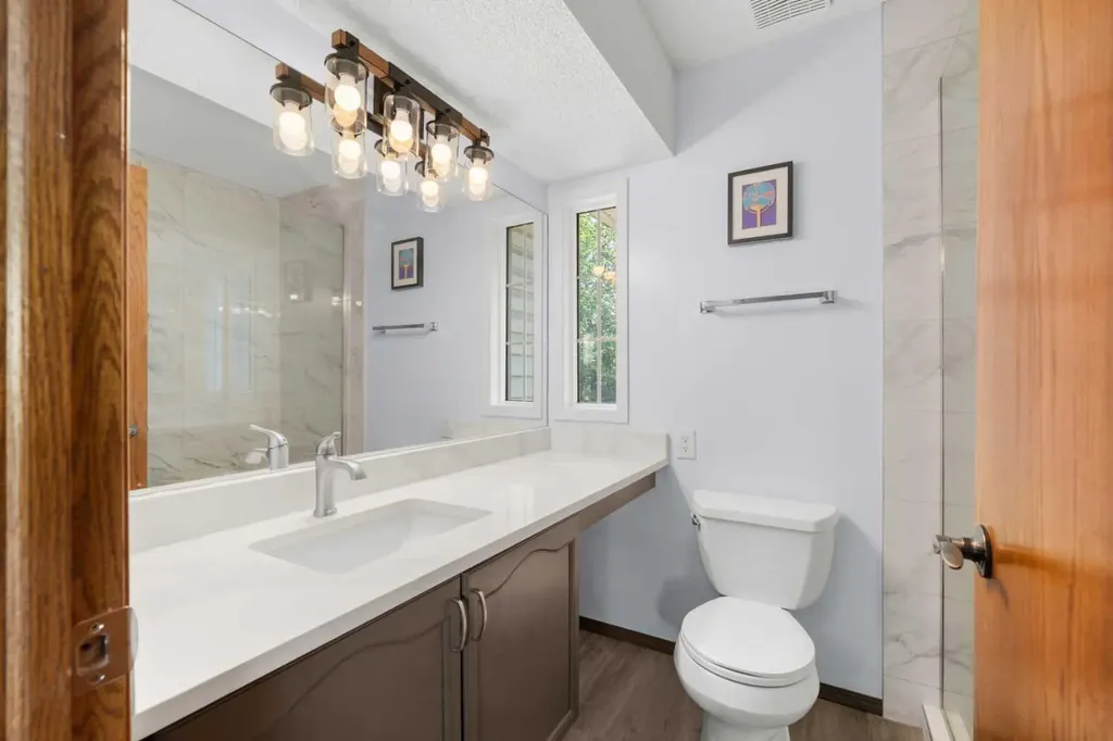 431 Shawbrooke Circle SW Calgary AB T2Y 2Z8