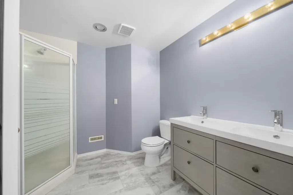 431 Shawbrooke Circle SW Calgary AB T2Y 2Z8