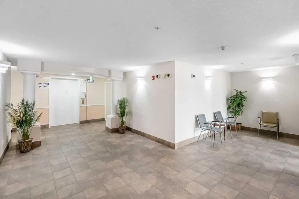 6224 17 Avenue SE Calgary AB T2A7X8