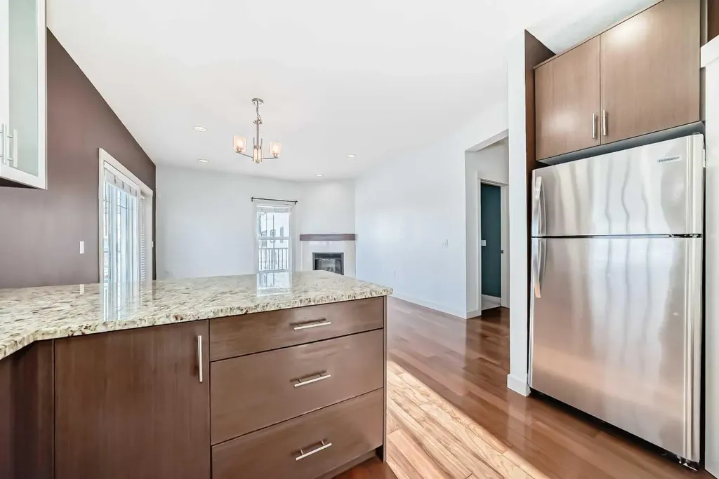 4704 Stanley Road SW Calgary AB T2S 2R2