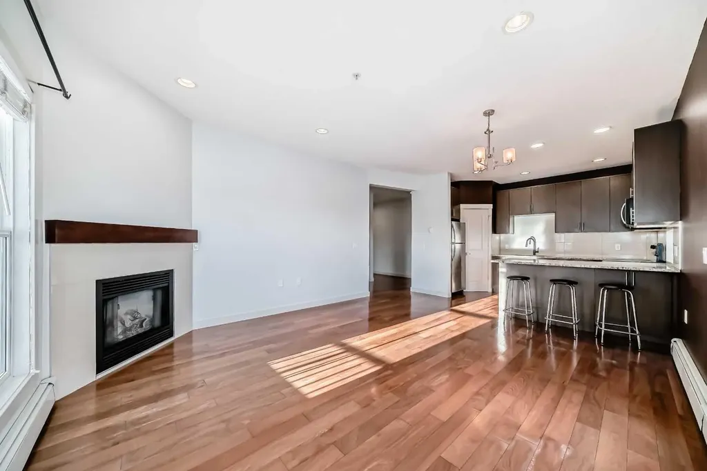 4704 Stanley Road SW Calgary AB T2S 2R2