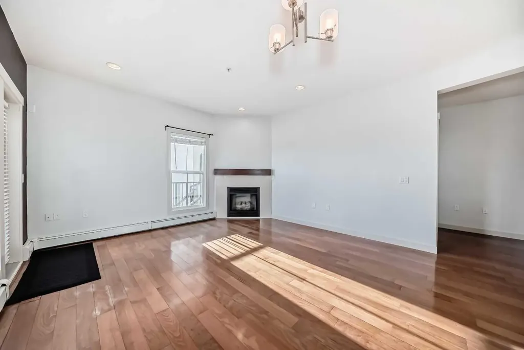 4704 Stanley Road SW Calgary AB T2S 2R2