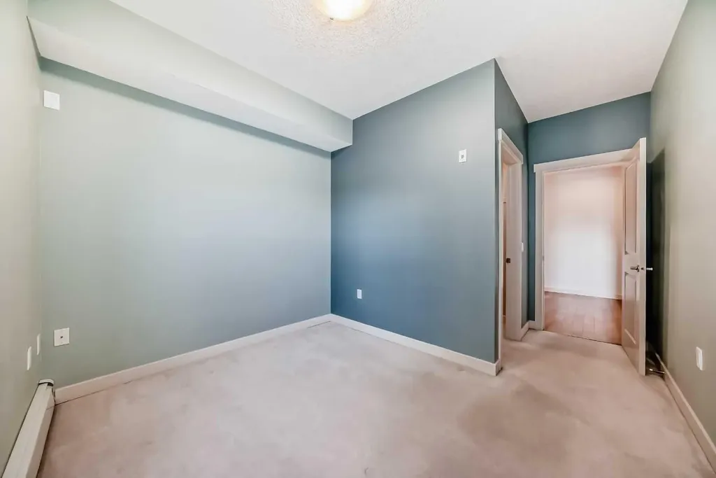 4704 Stanley Road SW Calgary AB T2S 2R2