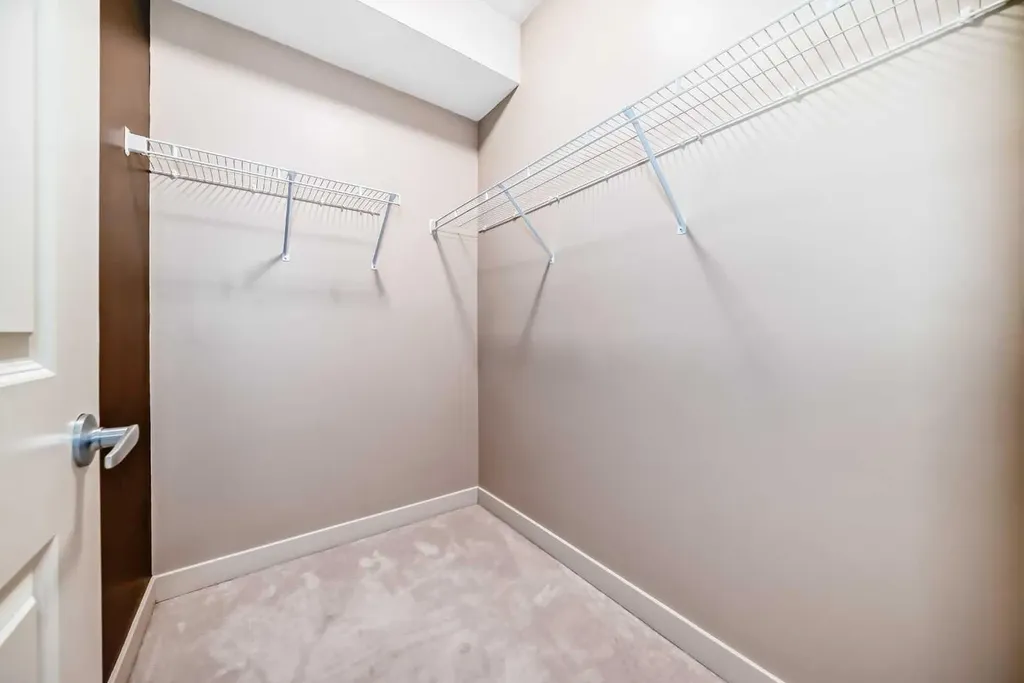 4704 Stanley Road SW Calgary AB T2S 2R2