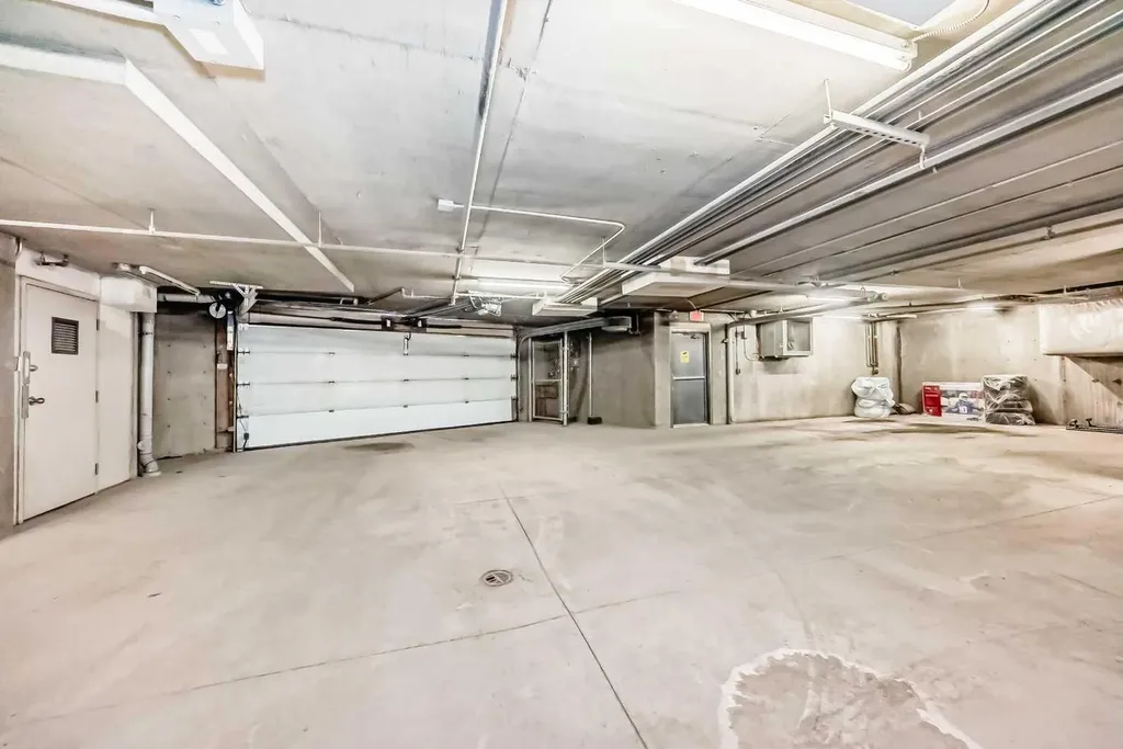 4704 Stanley Road SW Calgary AB T2S 2R2