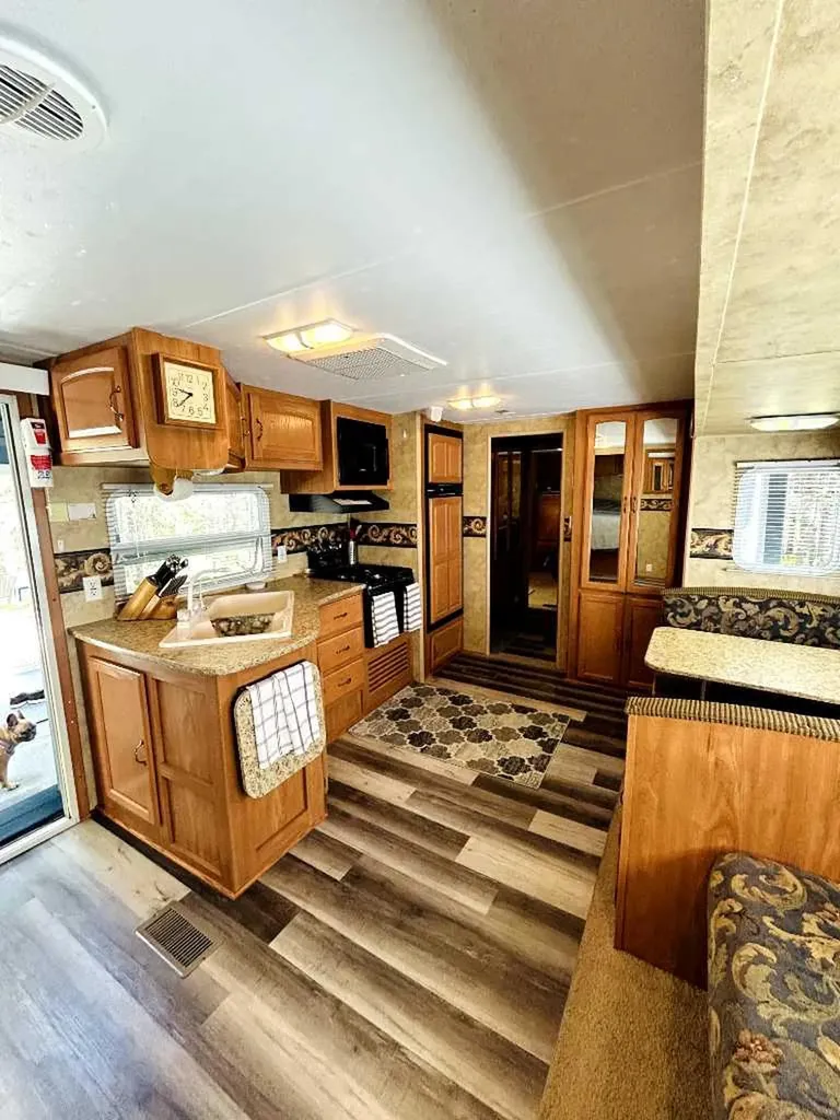 32380 Range Road 55 Rural Mountain View County AB T0M 1X0