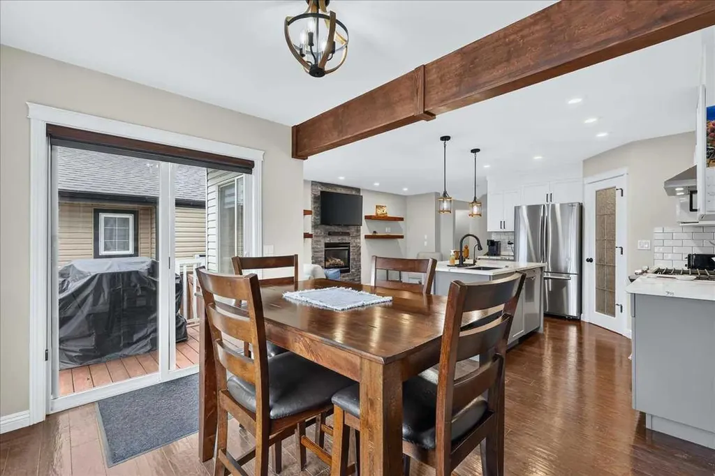 14 Thomas Street NW Langdon AB T0J 1X2