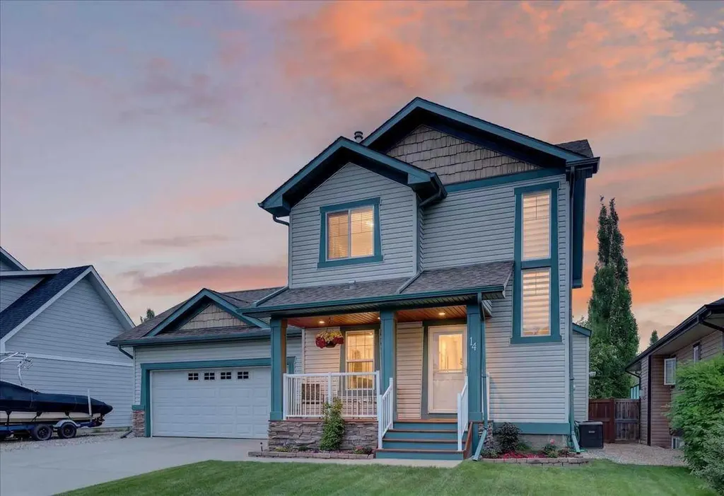14 Thomas Street NW Langdon AB T0J 1X2