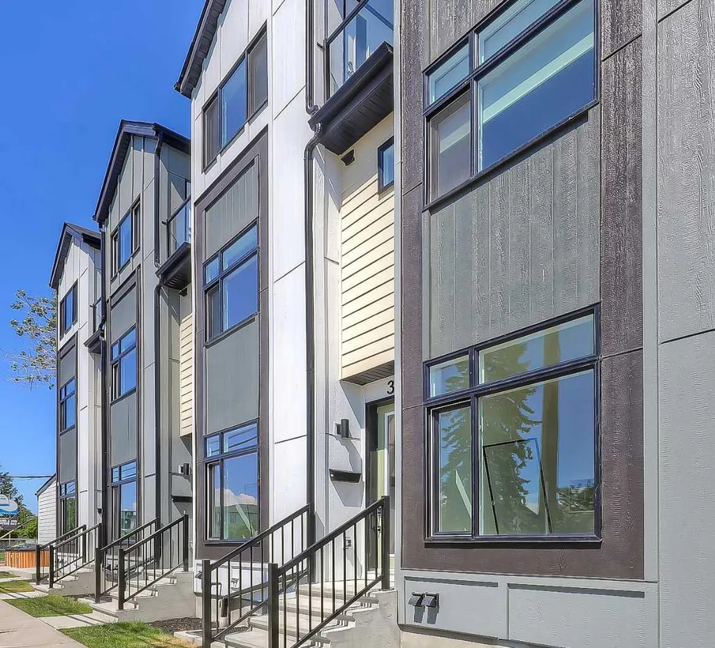 828 8 Avenue NE Calgary AB T2E 9E2