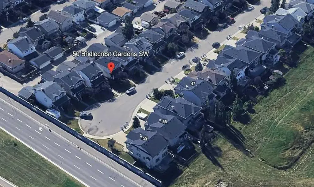 50 Bridlecrest Gardens SW Calgary AB T2Y 4Y4