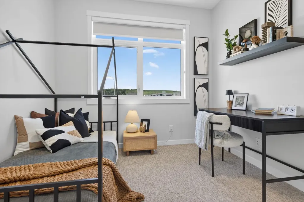 30 Creekside Villas SW Calgary AB T1T1Z1
