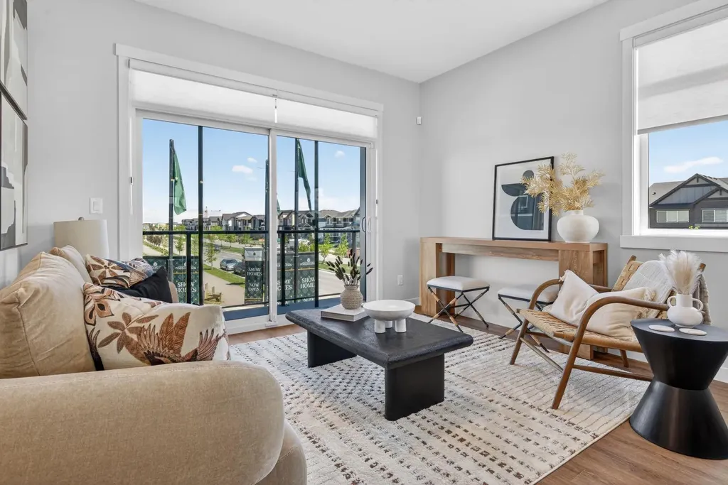 30 Creekside Villas SW Calgary AB T1T1Z1