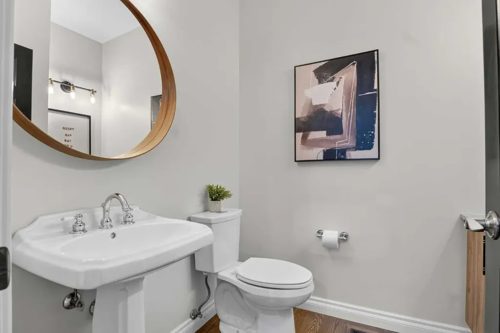 29 Meadow Pointe Drive Heritage Pointe AB T1S 3M8