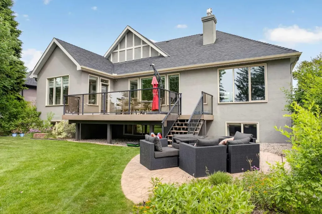 29 Meadow Pointe Drive Heritage Pointe AB T1S 3M8