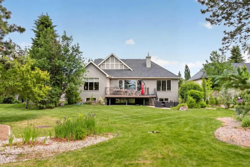 29 Meadow Pointe Drive Heritage Pointe AB T1S 3M8
