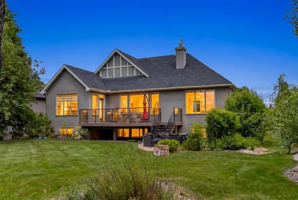 29 Meadow Pointe Drive Heritage Pointe AB T1S 3M8