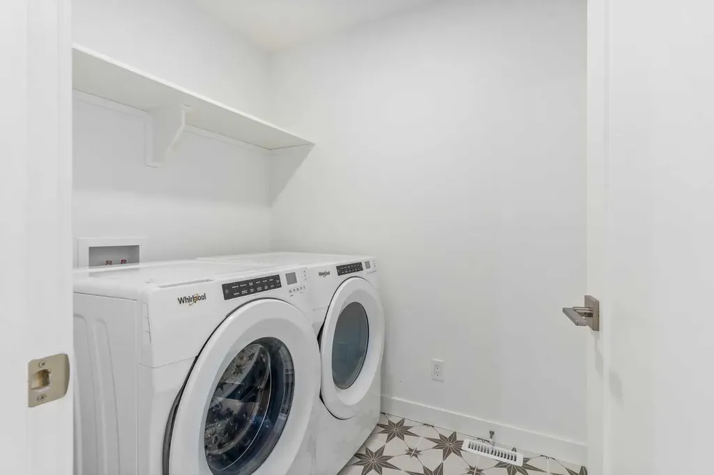 135 Legacy Glen Parade SE Calgary AB T2X 4T3